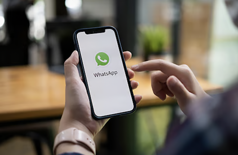WhatsApp Rolls Out Dual Identity Feature for iPhone in Major iOS Update