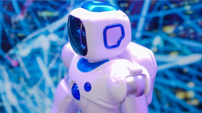Gramhir.pro: An advanced artificial intelligence tool