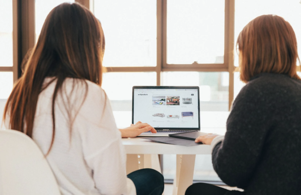 Writing Website Copy That Converts Visitors